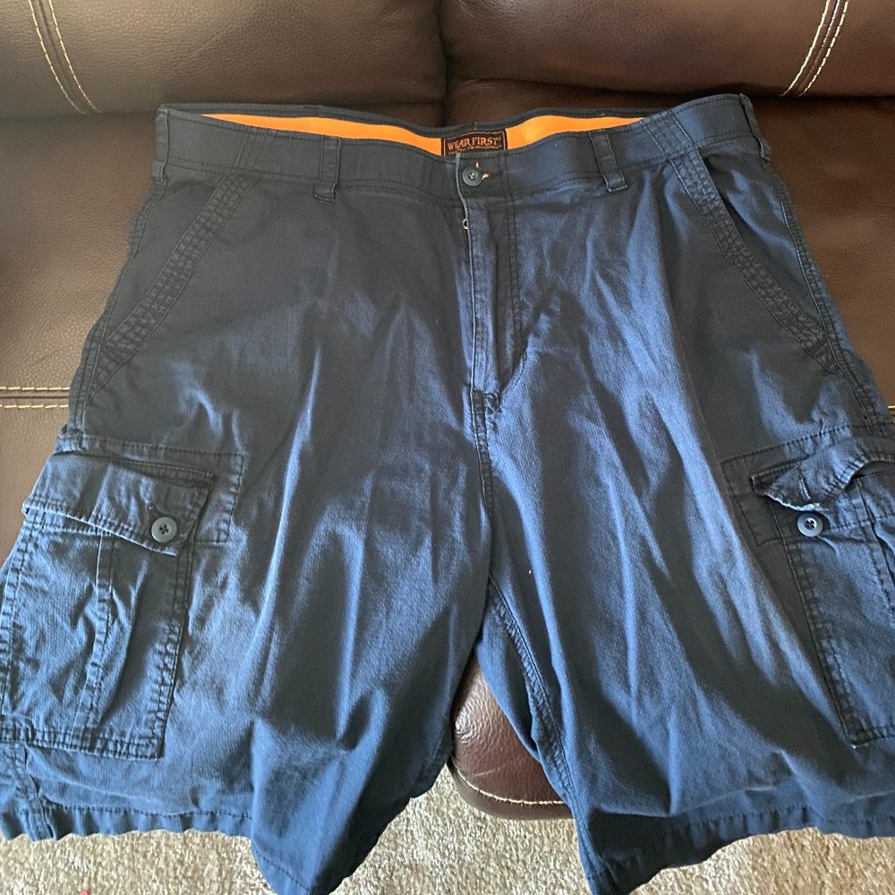 Men's Dark Blue Cargo shorts, size 40